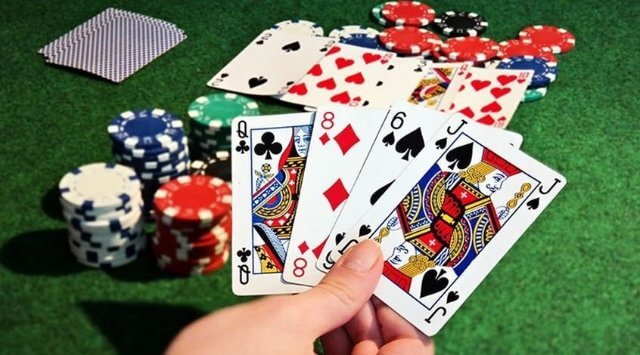 Самые популярные игры в покер: как играть бесплатно